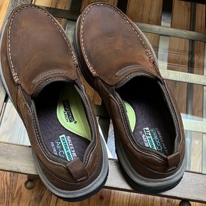 Men’s Skechers slip-ons in brown suede